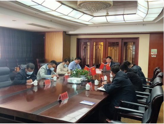 兗州中材黨委委員、副總經理顏景祥到河南片區(qū)黨支部講授專題黨課